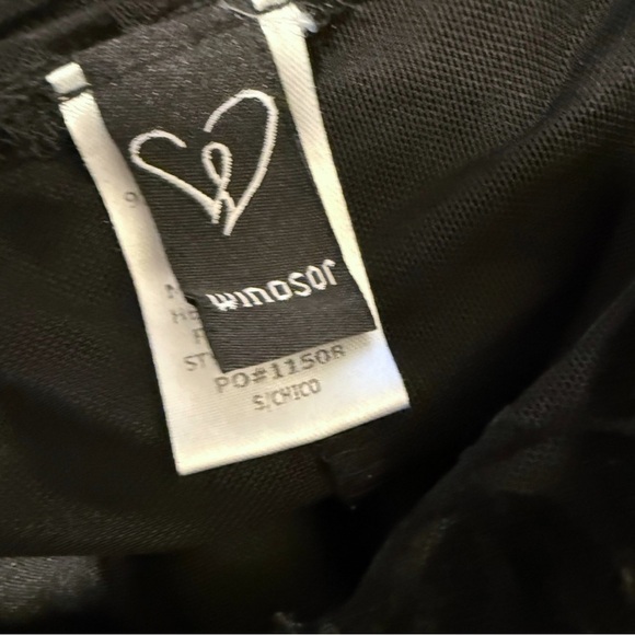 Windsor Womens Long-Sleeve Black Velvet Bustier Crop Top, Size Small - Picture 9 of 12